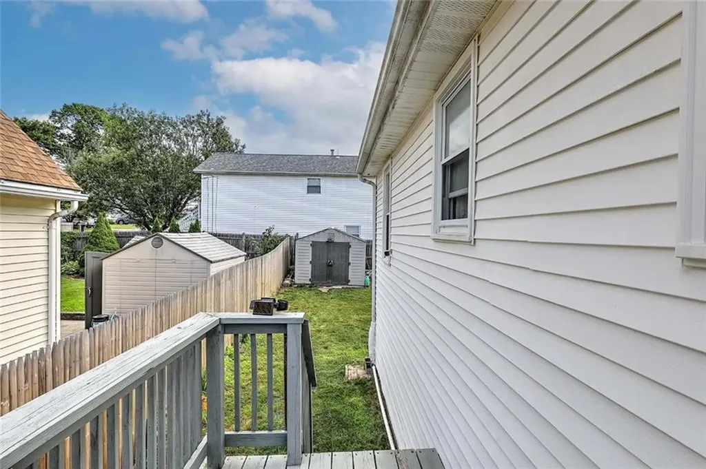 28 Plant Street Cumberland RI 02864