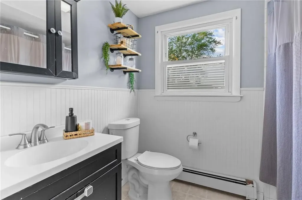 17 Linwood Drive Coventry RI 02816
