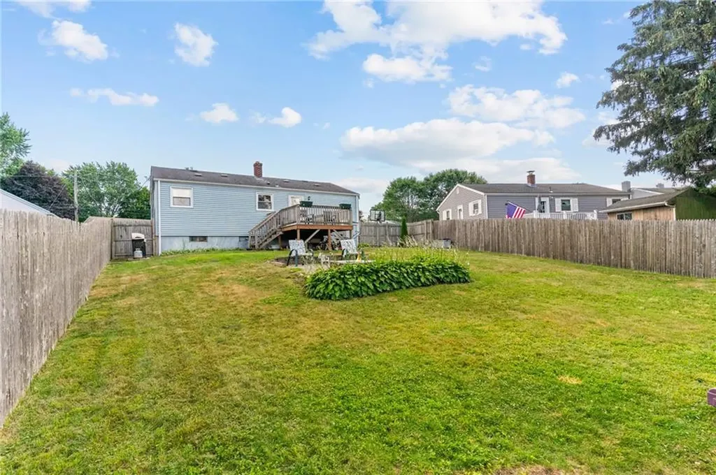 17 Linwood Drive Coventry RI 02816