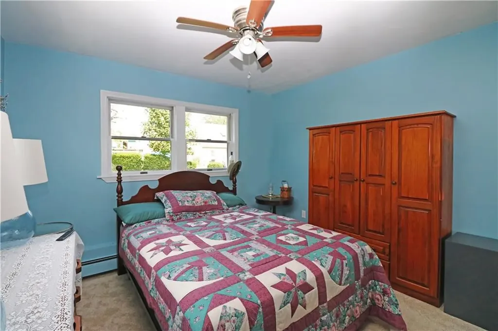 17 Metacomet Street Portsmouth RI 02871