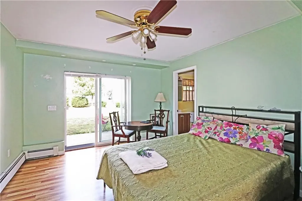17 Metacomet Street Portsmouth RI 02871