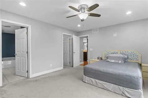 11 Eric Court Portsmouth RI 02871