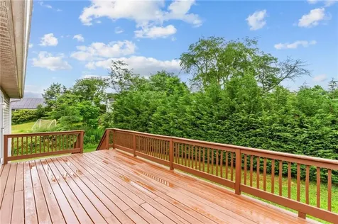 11 Eric Court Portsmouth RI 02871