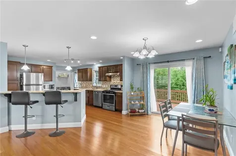 11 Eric Court Portsmouth RI 02871