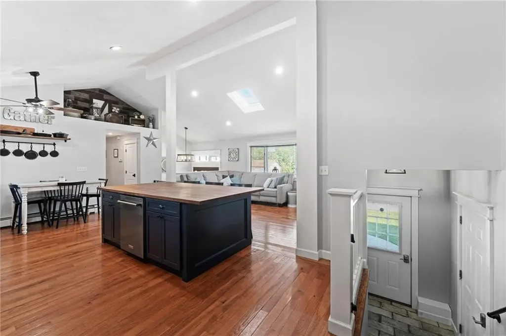 45 Lockwood Street Warwick RI 02889