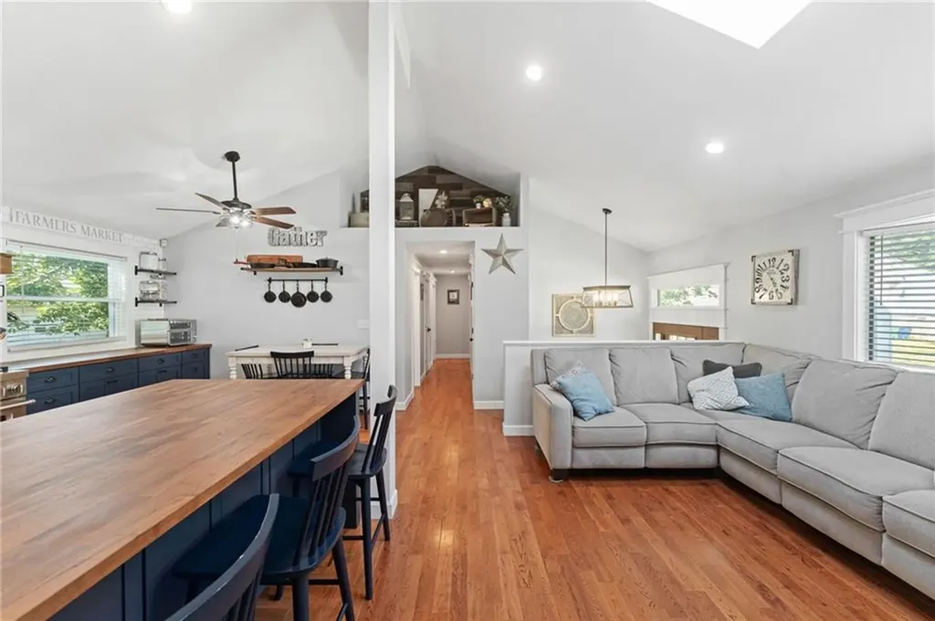 45 Lockwood Street Warwick RI 02889