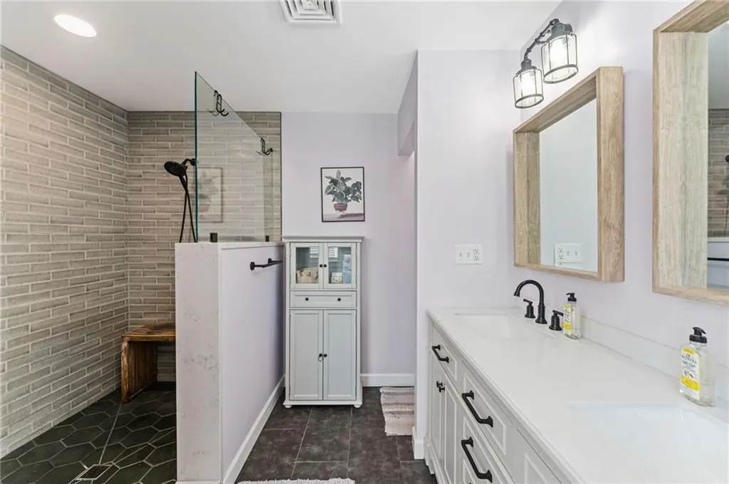 45 Lockwood Street Warwick RI 02889