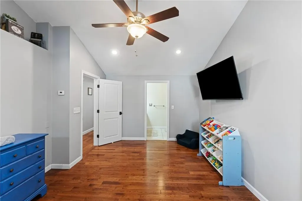 45 Lockwood Street Warwick RI 02889