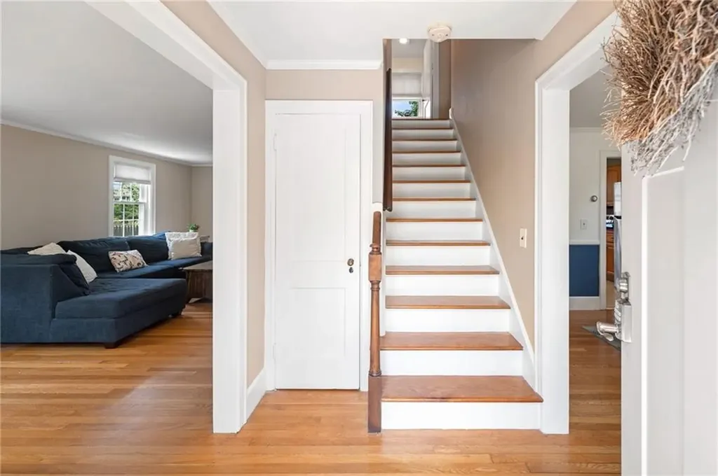 167 Canonchet Avenue Warwick RI 02888