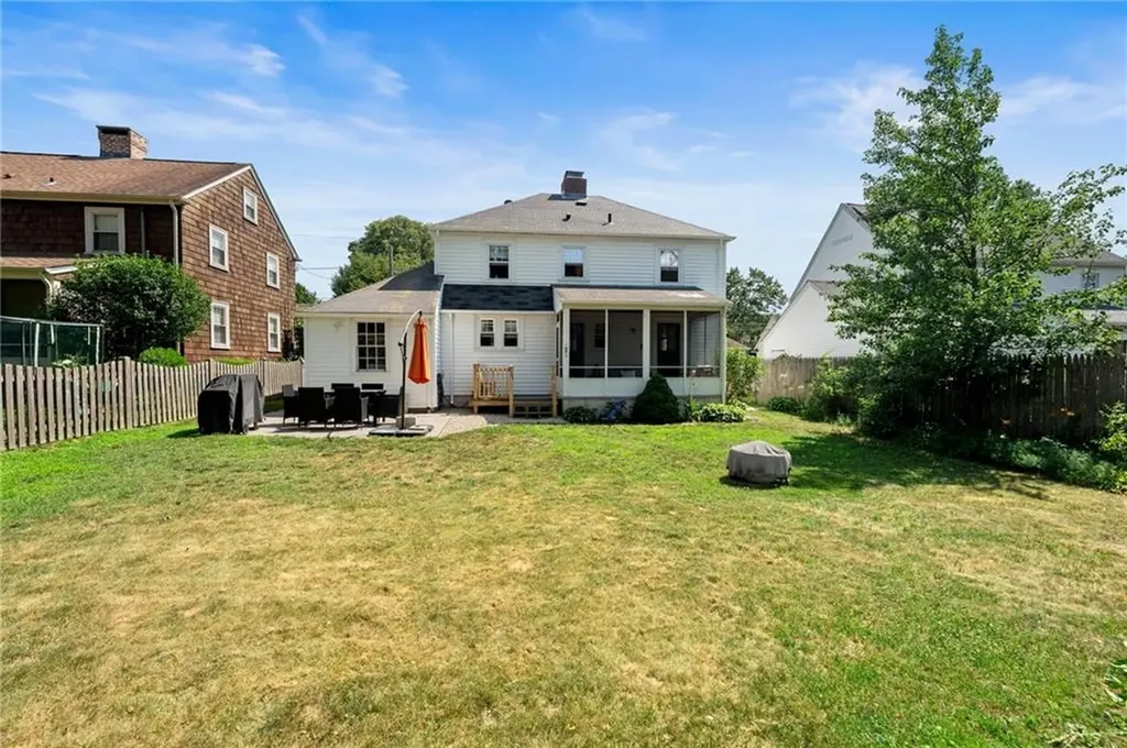 167 Canonchet Avenue Warwick RI 02888