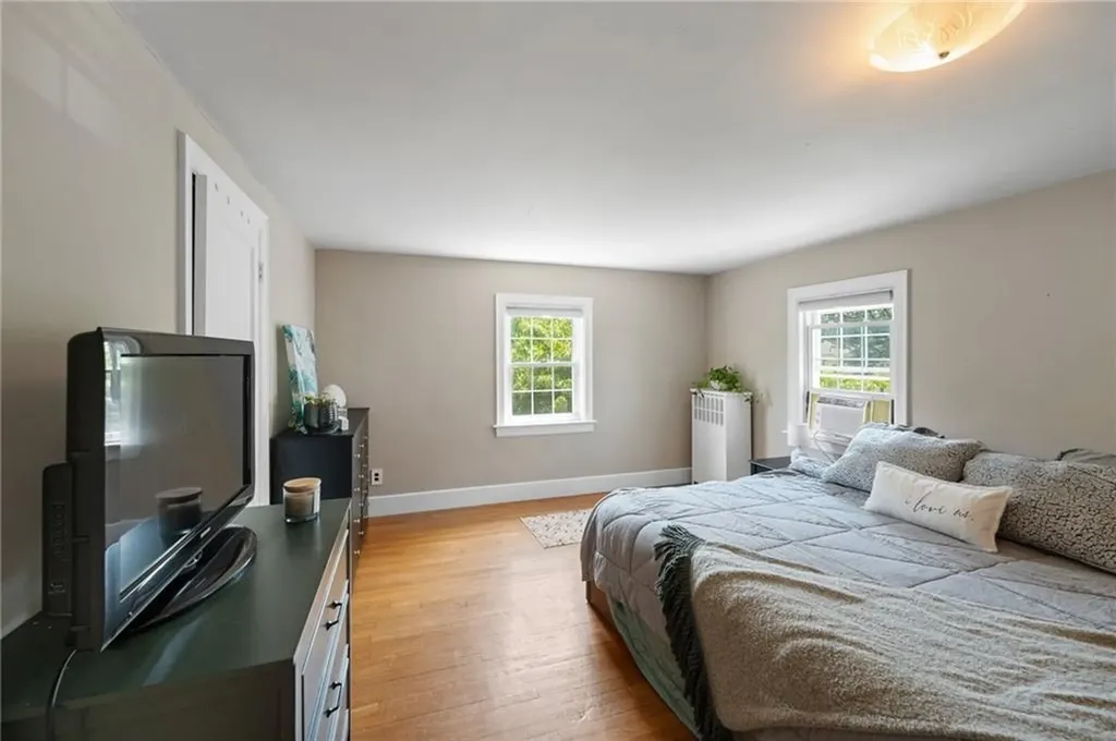 167 Canonchet Avenue Warwick RI 02888
