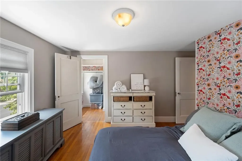 167 Canonchet Avenue Warwick RI 02888