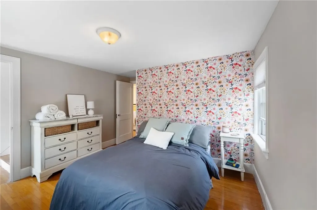 167 Canonchet Avenue Warwick RI 02888