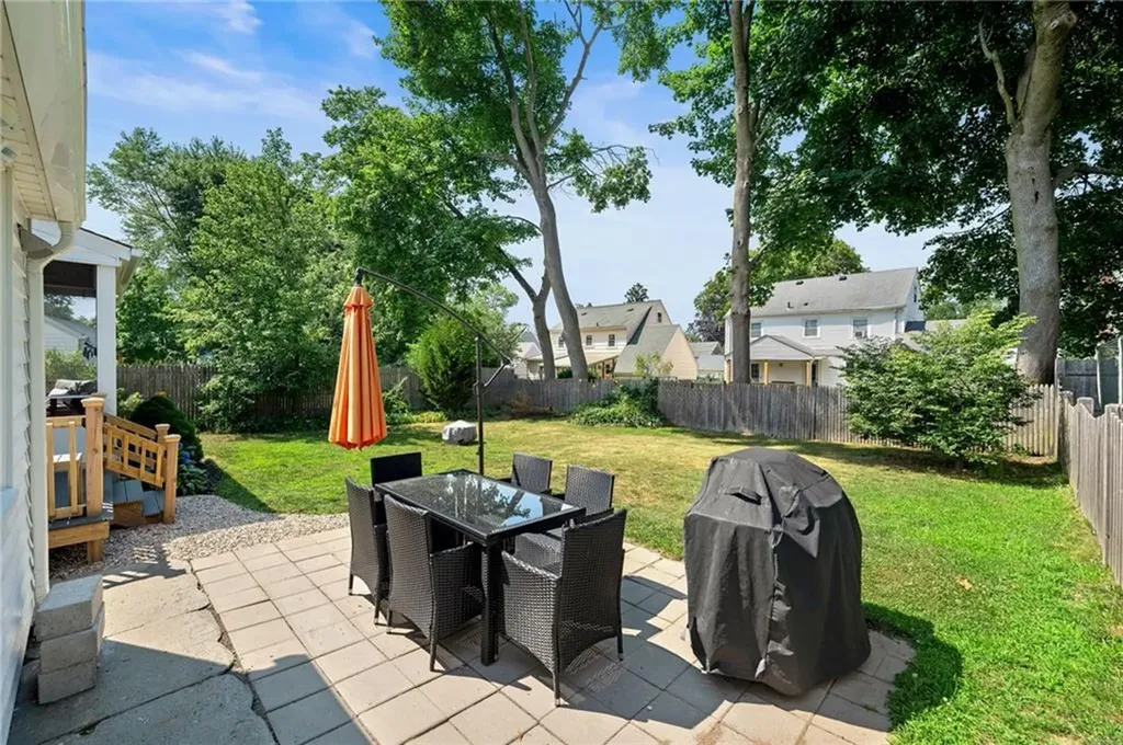 167 Canonchet Avenue Warwick RI 02888