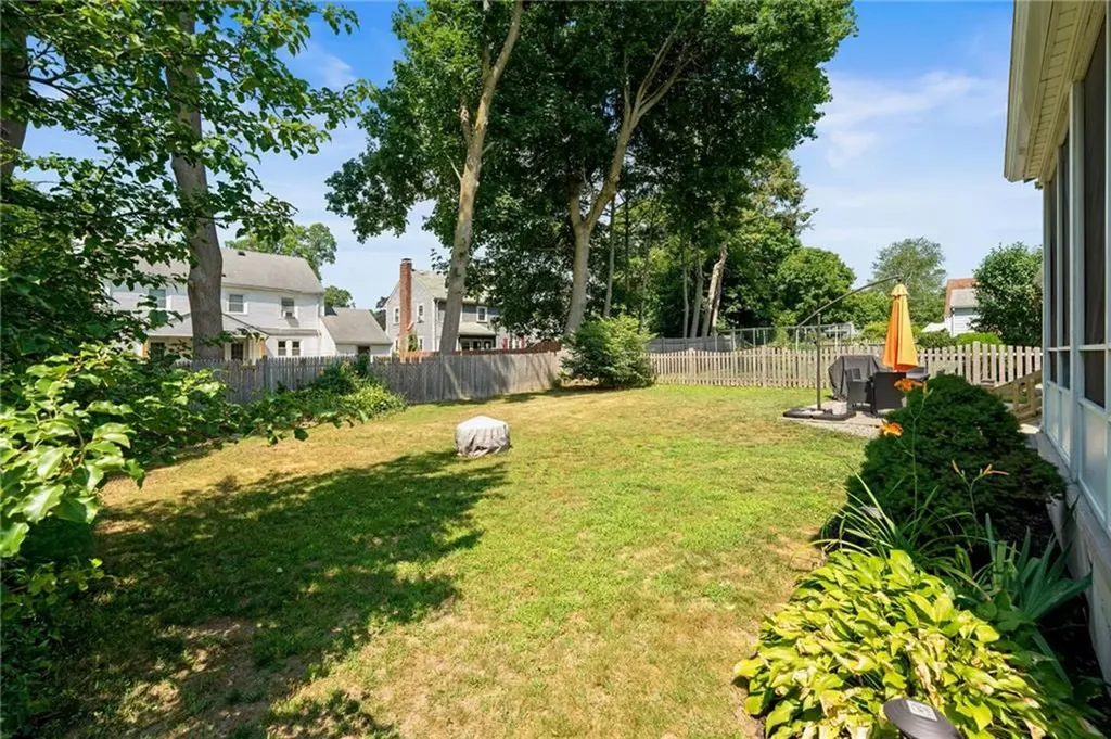 167 Canonchet Avenue Warwick RI 02888