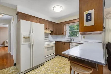 185 Sunnybrook Drive North Kingstown RI 02852