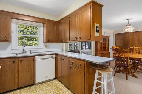 185 Sunnybrook Drive North Kingstown RI 02852