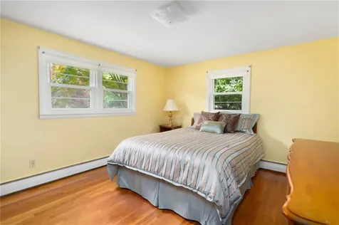 185 Sunnybrook Drive North Kingstown RI 02852