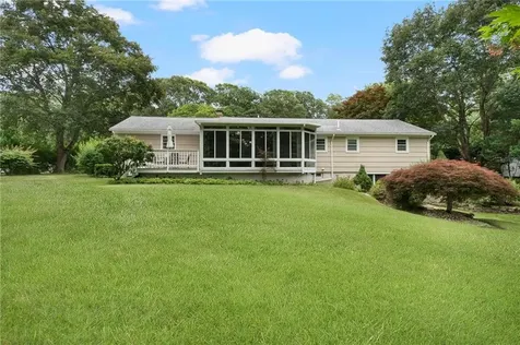 185 Sunnybrook Drive North Kingstown RI 02852