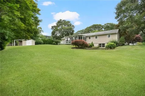 185 Sunnybrook Drive North Kingstown RI 02852
