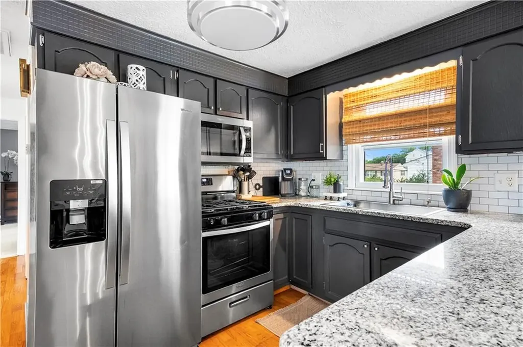 59 Columbus Avenue North Providence RI 02911