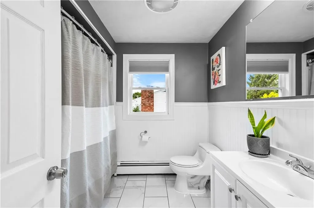 59 Columbus Avenue North Providence RI 02911