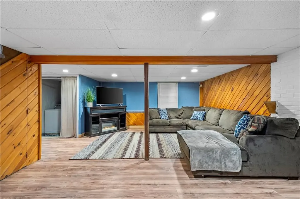 59 Columbus Avenue North Providence RI 02911