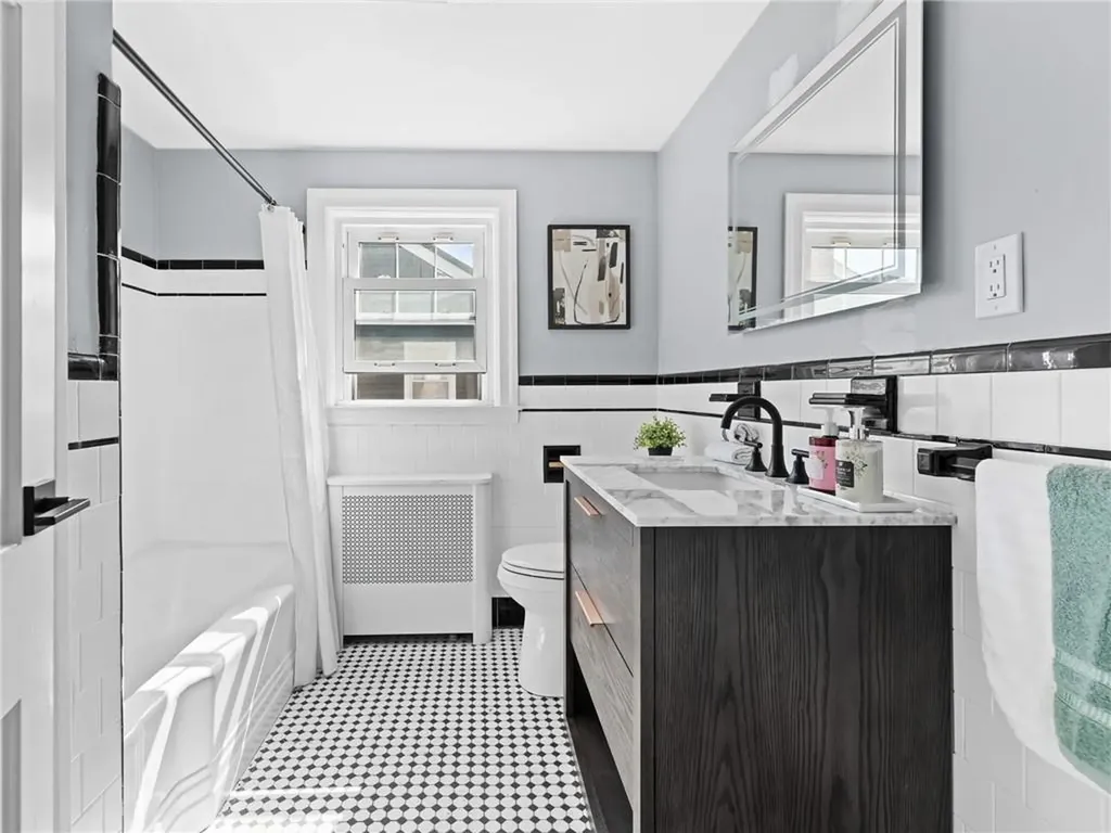 155 Hillside Avenue Providence RI 02906