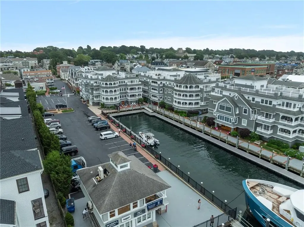 24 Brown And Howard Wharf Newport RI 02840