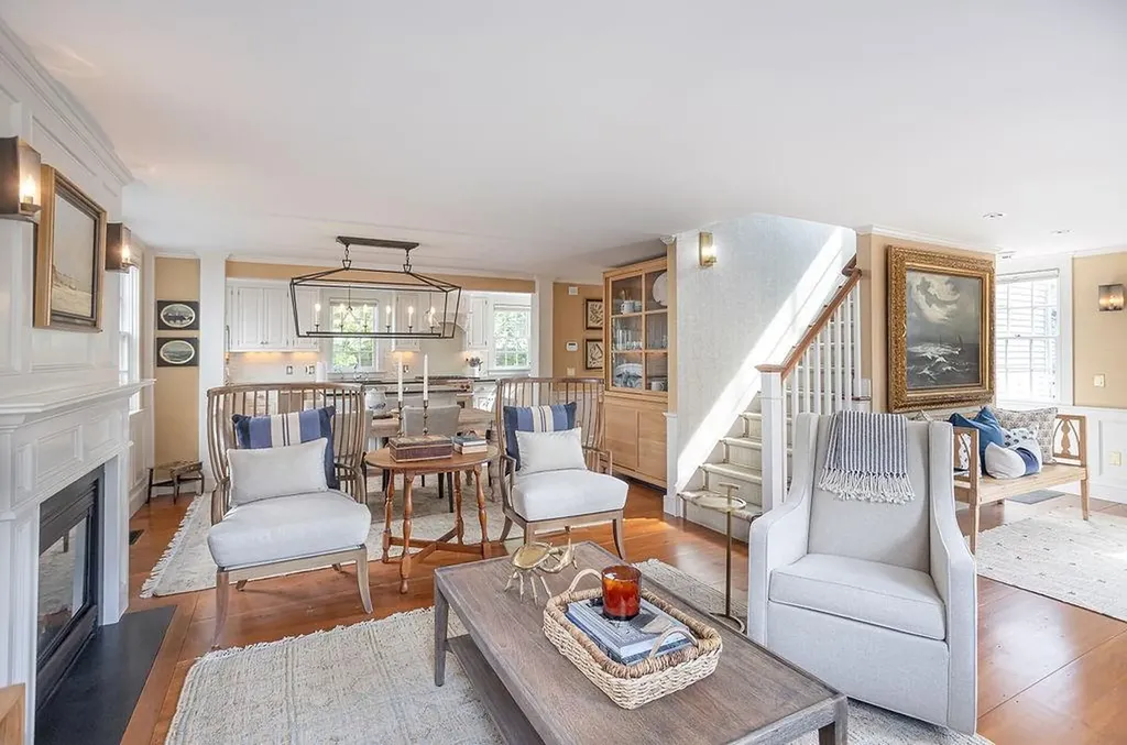 41 Elm Street Newport RI 02840