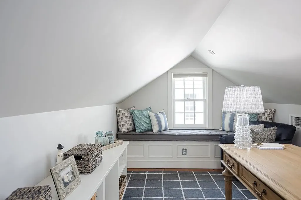 41 Elm Street Newport RI 02840
