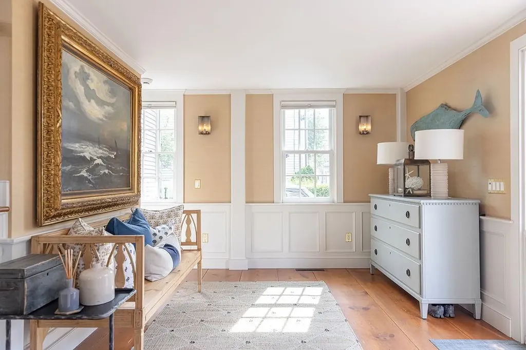 41 Elm Street Newport RI 02840