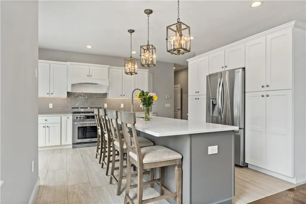 54 Michael Drive Bristol RI 02809