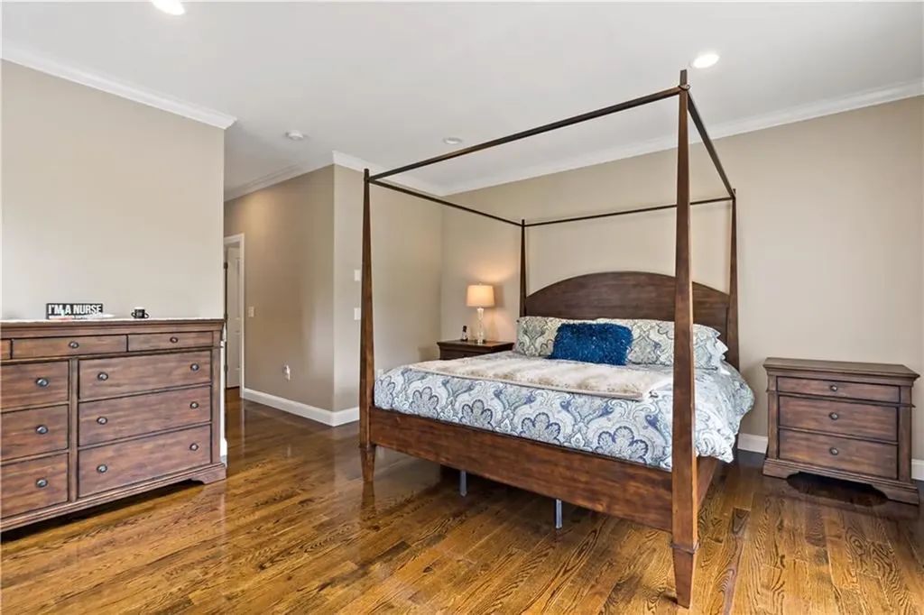 54 Michael Drive Bristol RI 02809