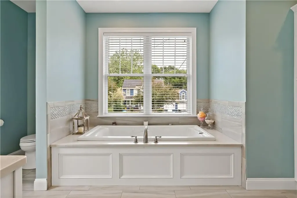 54 Michael Drive Bristol RI 02809