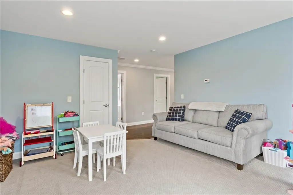 54 Michael Drive Bristol RI 02809