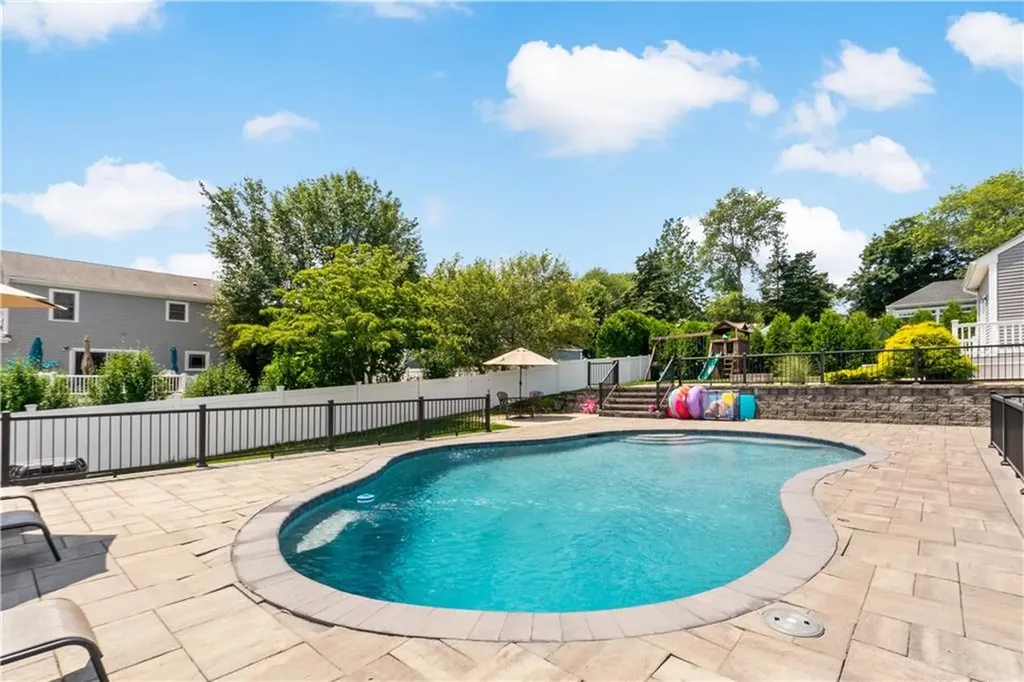 54 Michael Drive Bristol RI 02809