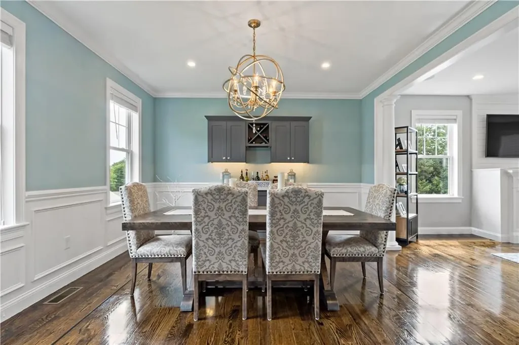54 Michael Drive Bristol RI 02809
