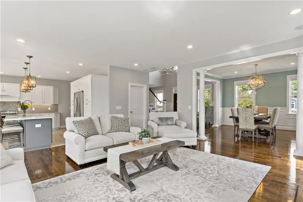 54 Michael Drive Bristol RI 02809