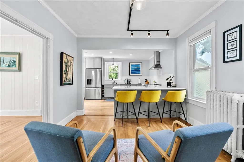 16 Congdon Avenue Newport RI 02840