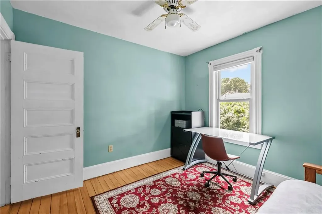 16 Congdon Avenue Newport RI 02840