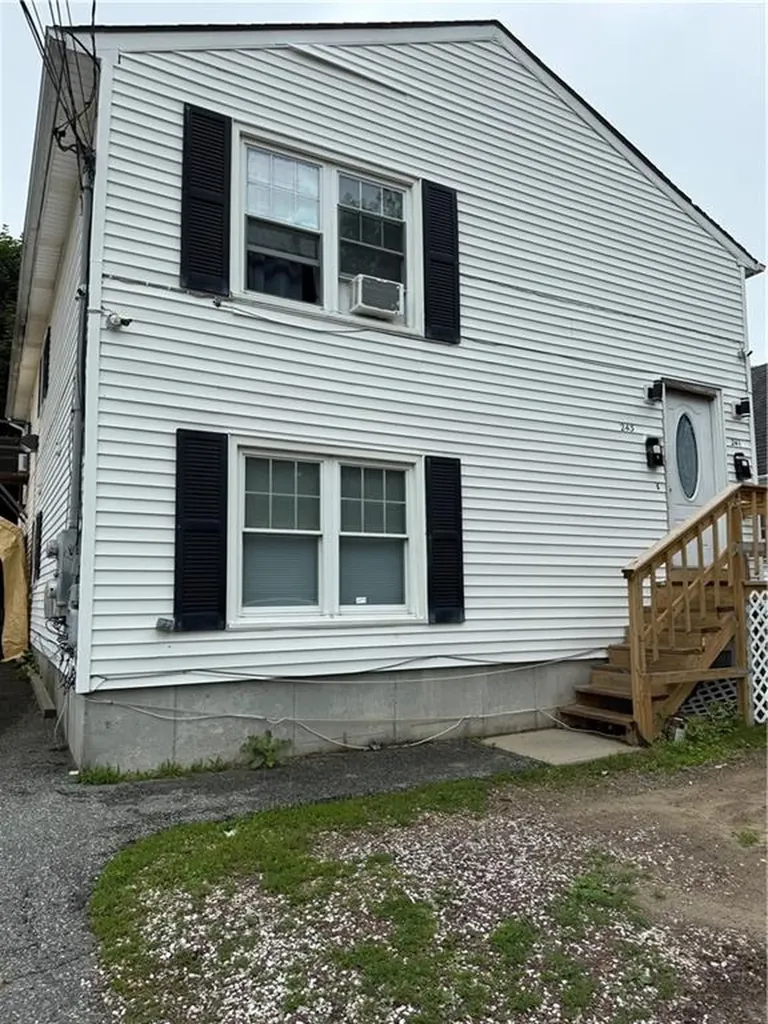 241 Gray Street Providence RI 02909