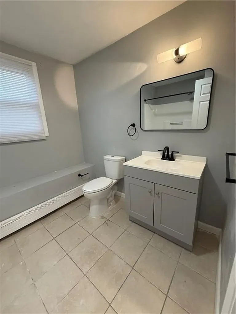 241 Gray Street Providence RI 02909