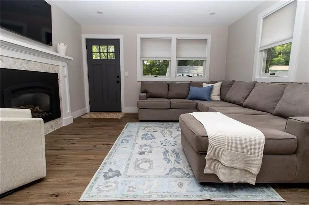 3 Onondega Road Narragansett RI 02882