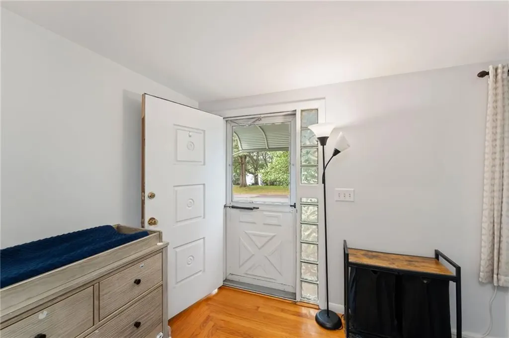 2 Glen Drive Warwick RI 02889