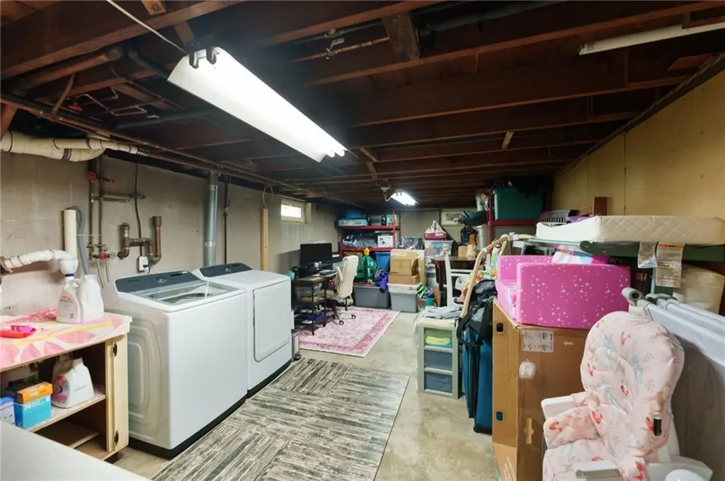2 Glen Drive Warwick RI 02889