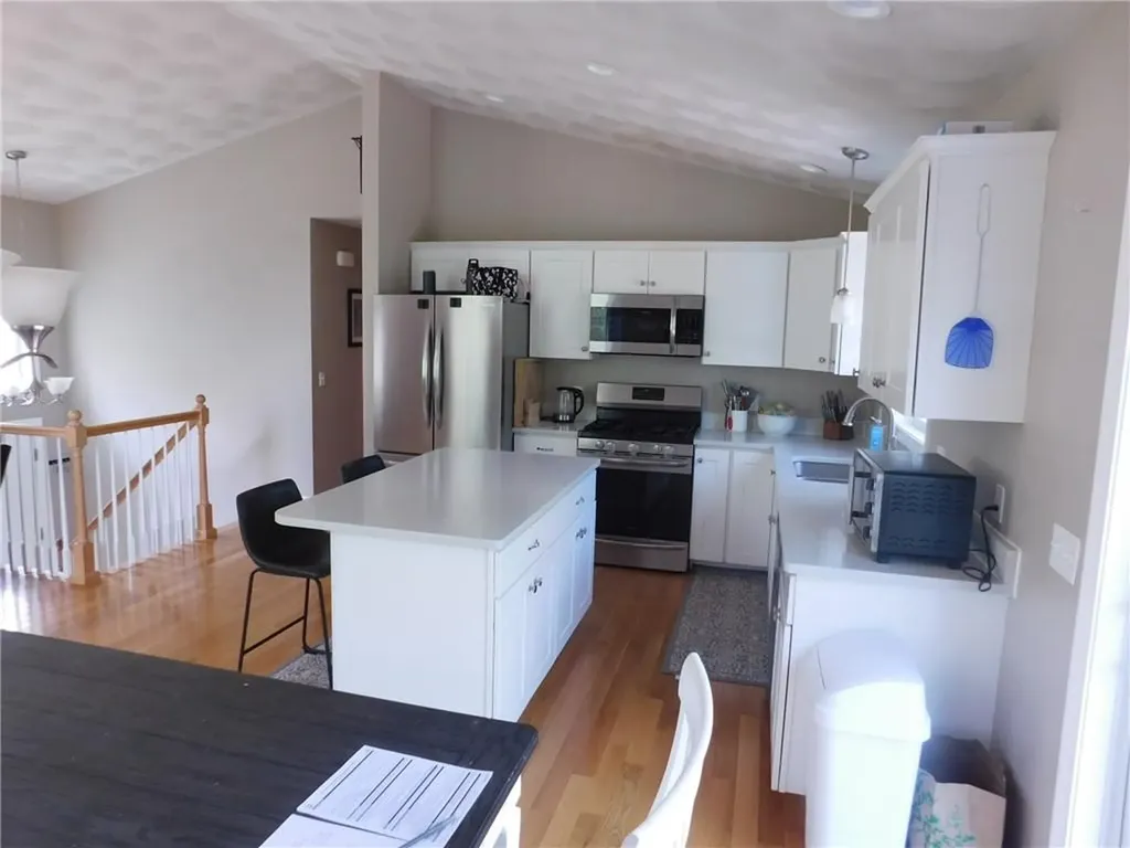 476 Ledge Road Coventry RI 02816