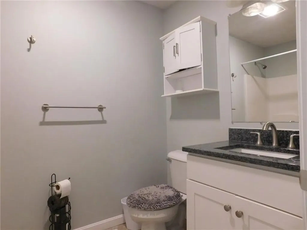476 Ledge Road Coventry RI 02816
