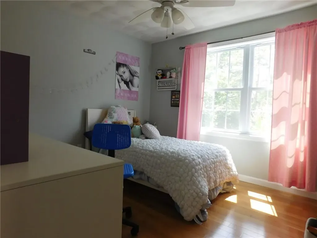 476 Ledge Road Coventry RI 02816