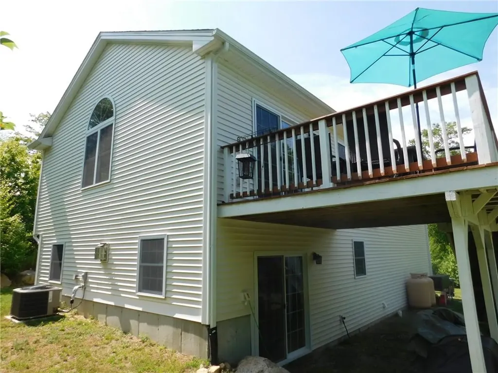 476 Ledge Road Coventry RI 02816